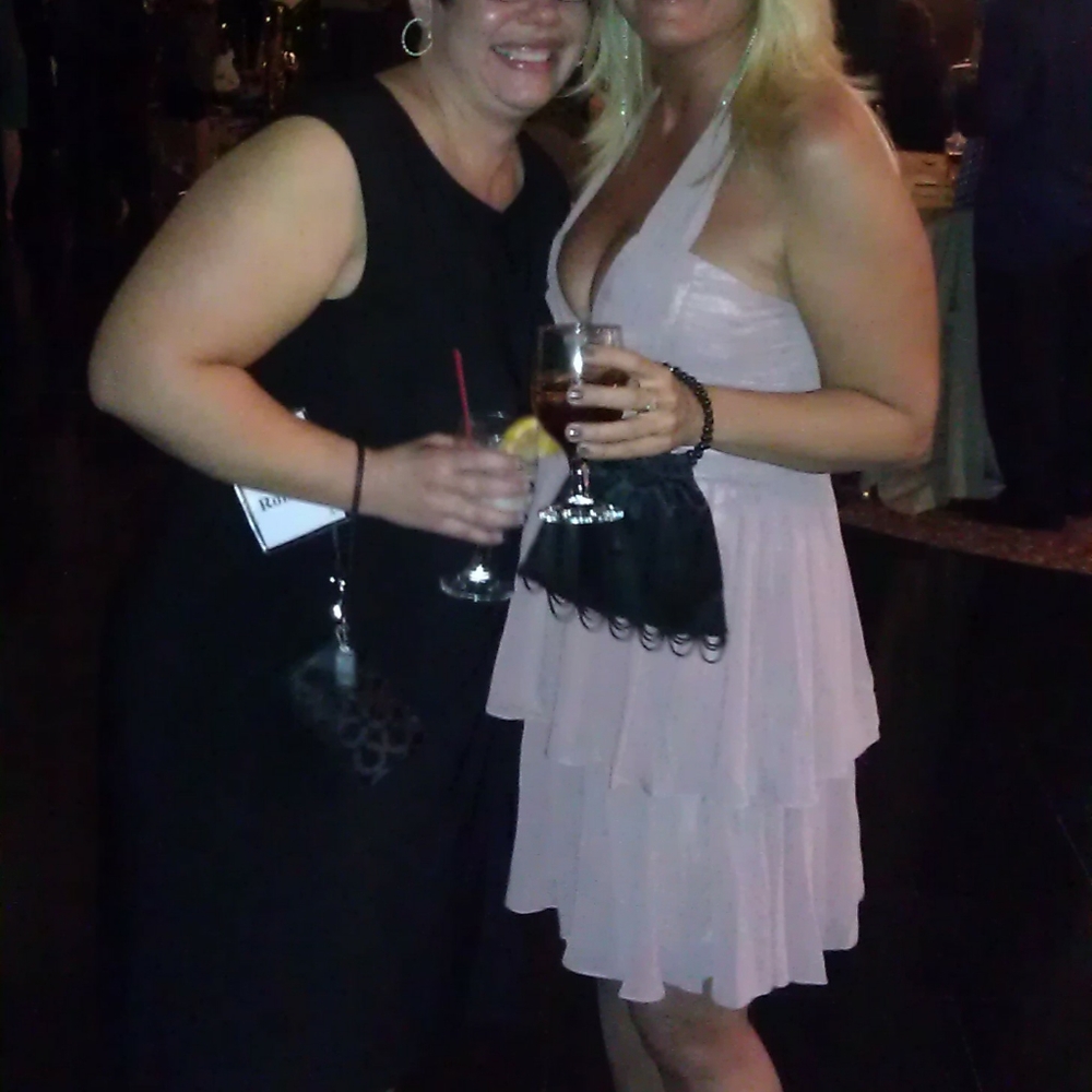 Dress - Picture 8 of 8